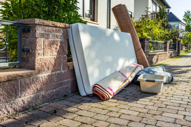 Best Mattress Removal Service  in Sheboygan Falls, WI
